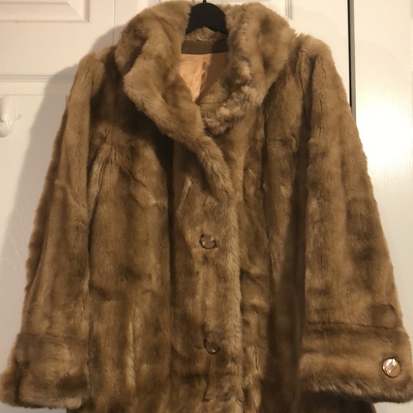 Vintage Light Brown Faux Fur Button Up Coat size 14 - Picture 3 of 15